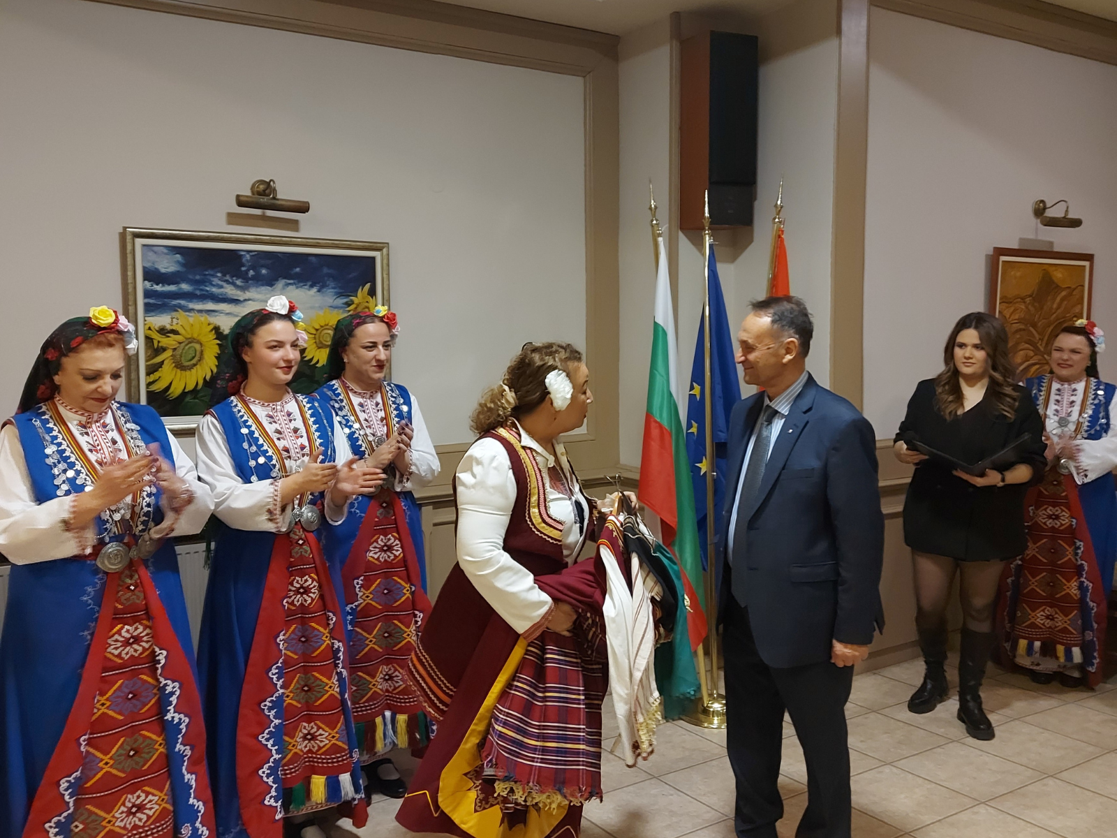 Коледно-Новогодишно тържество събра българската общност  и приятели на България в Битоля